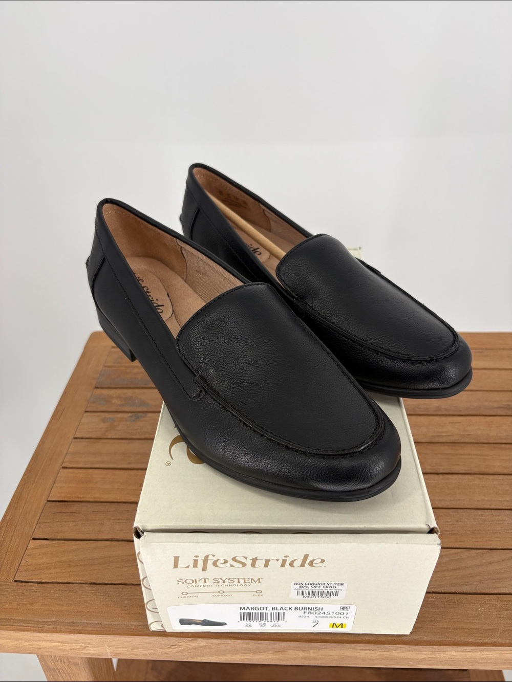 New Life Stride Black Men's Slip-On Loafers - Classic Moc Toe size 7 M